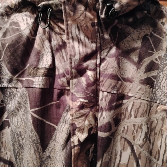 Columbia Other - Columbia Woodland Pattern Jacket